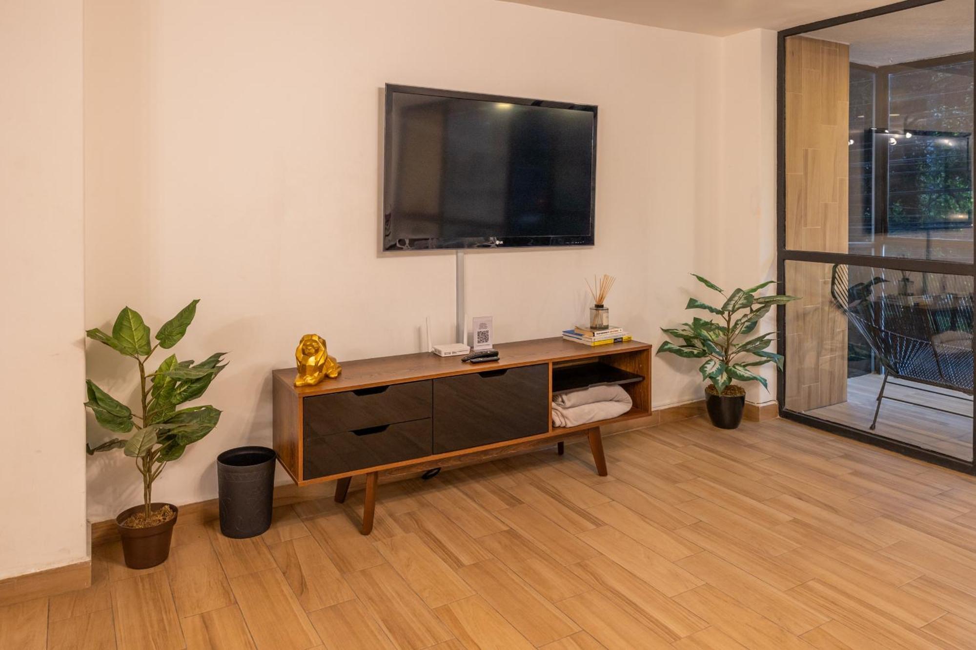 Posh Polanco Stay Tvs And Desks In Each Room Città del Messico Esterno foto